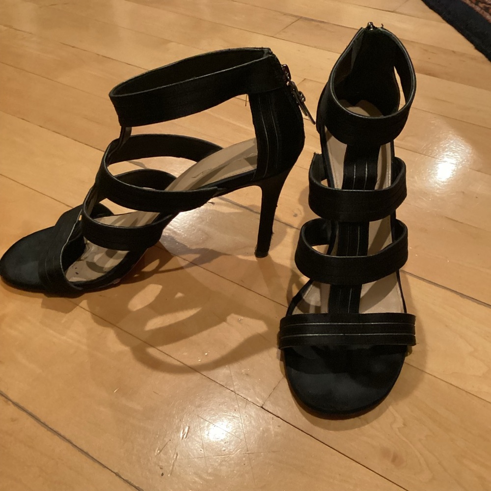 Via Spiga Heeled Satin Black Sandals